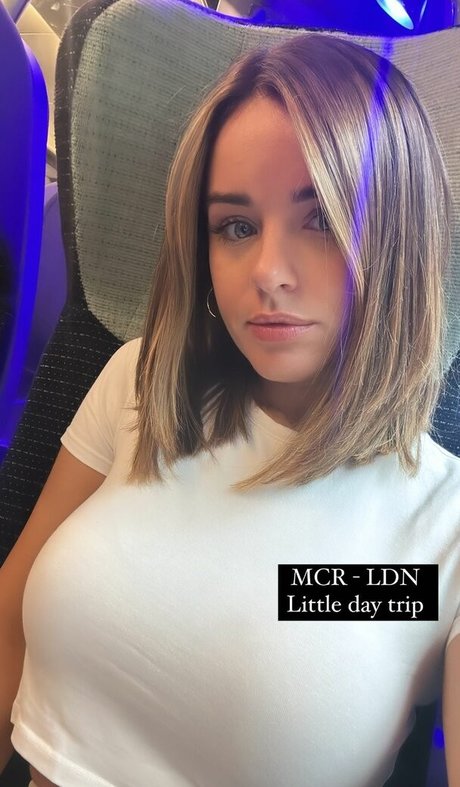 Georgia May Foote ass onlyfans