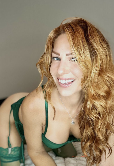 TrophyWifeNat onlyfans sex