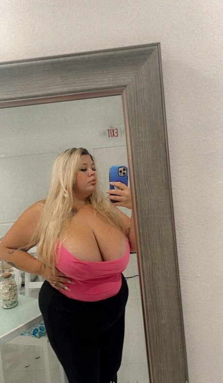 TabbyVonDAMN onlyfans naked