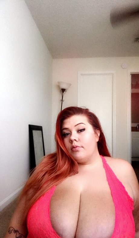 TabbyVonDAMN onlyfans de