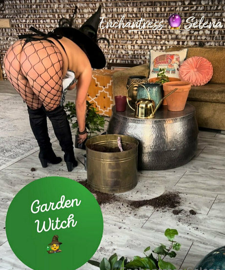 enchantressselenafree onlyfans lesk