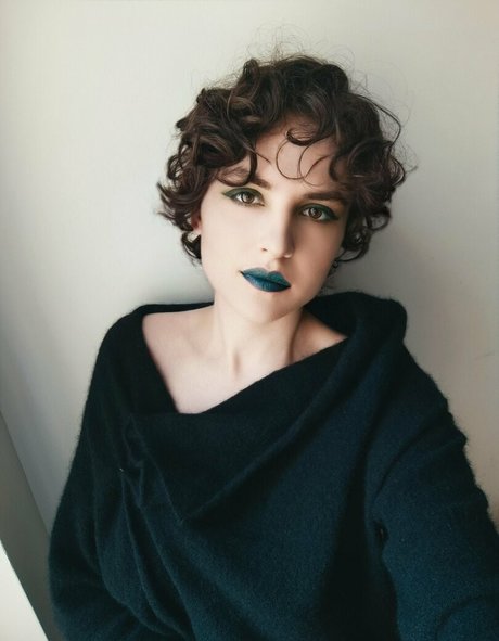 gera october naked onlyfans pics