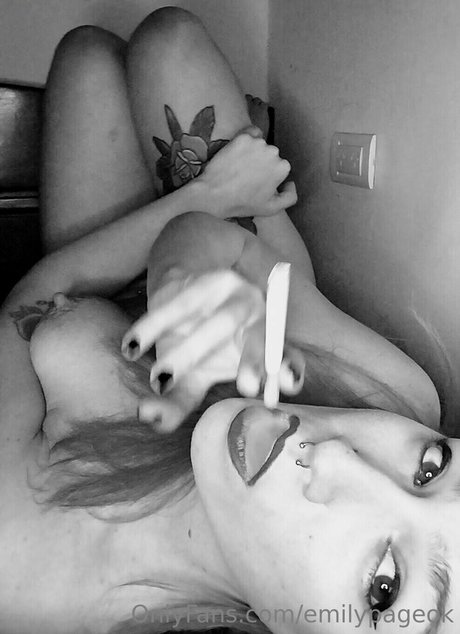 emilypageok onlyfans sex tape