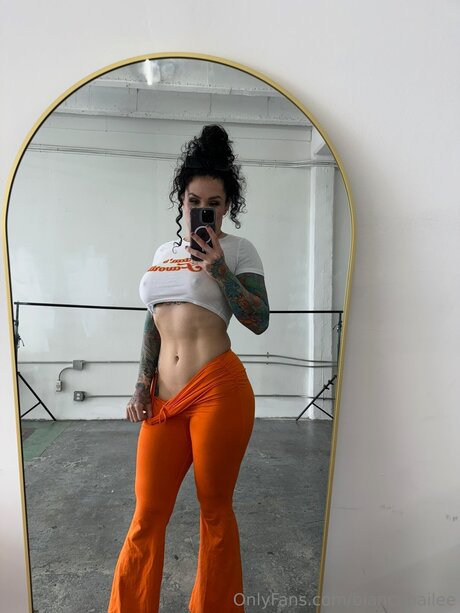 biancabailee onlyfans explicit content