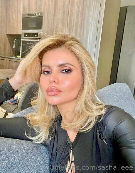 sasha leee onlyfans leaked photos