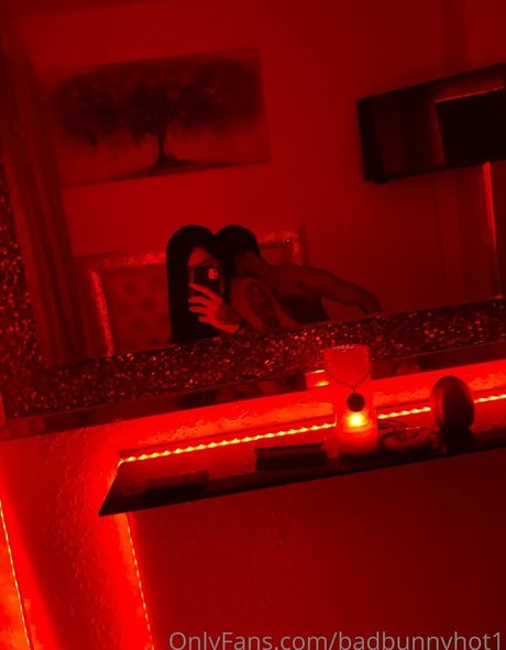 badbunnyhot1 onlyfans leaks.