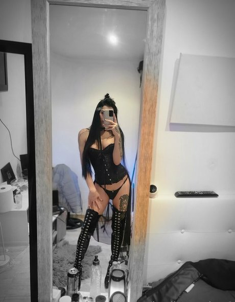 badbunnyhot1 nudes onlyfans leaks