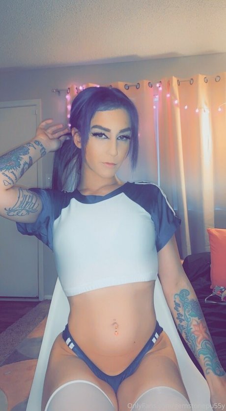 gemstonepu55y onlyfans star