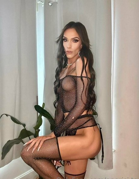 aparisi ts onlyfans leaka