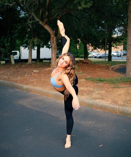 Gabby J David onlyfans ass