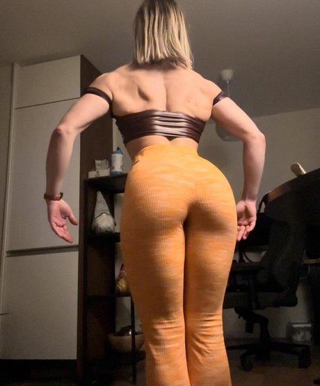 ellenvy onlyfans posts