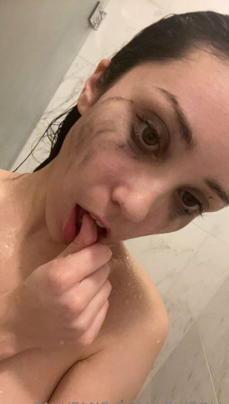 Lexi Poll ASMR onlyfans pics leaked