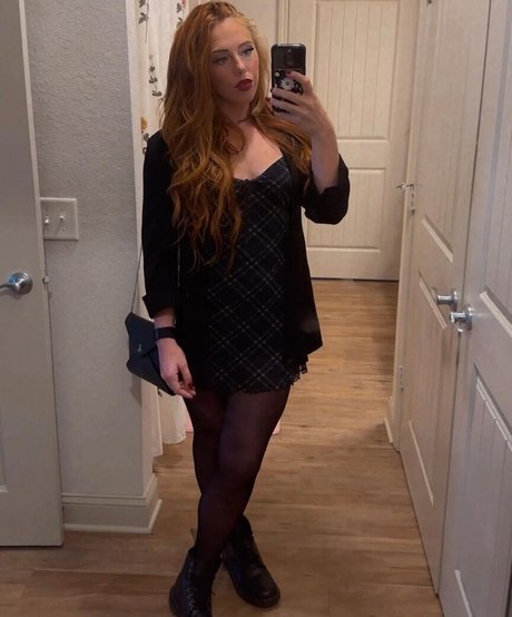 Isla Dawn onlyfans nudes leaks