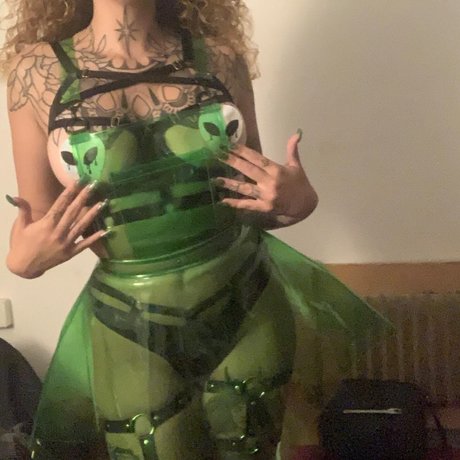 Edin Kary onlyfans leaked free