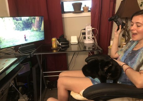 Zhaddie Grey nude only fans leaks