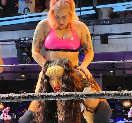 Steph De Lander onlyfans porn leaked