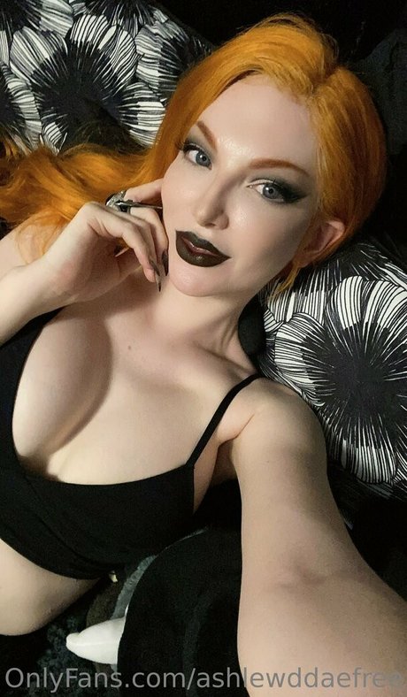 ashlewddaefree onlyfans nude porn