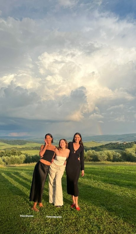 Alycia Debnam Carey porn onlyfans