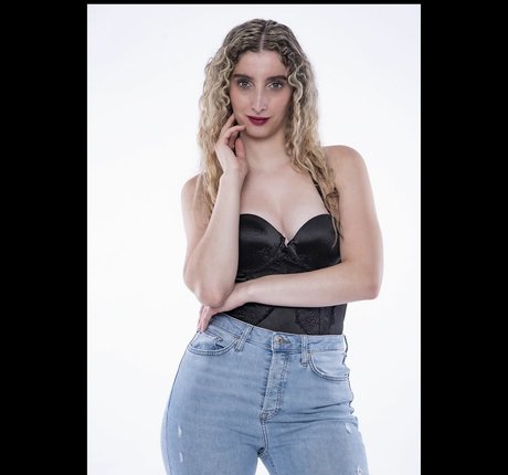 Yanellis Linares onlyfans sexy