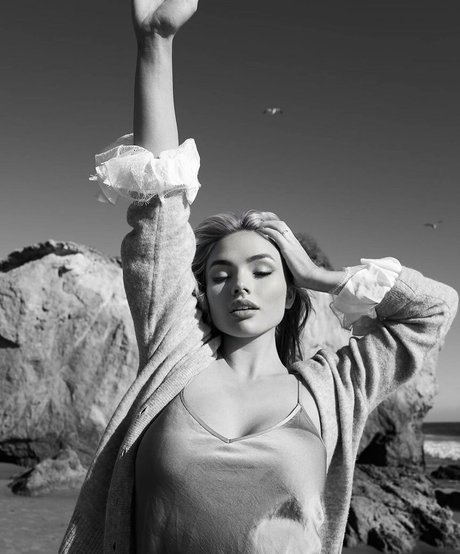 Natalie Alyn Lind nude leaked onlyfans