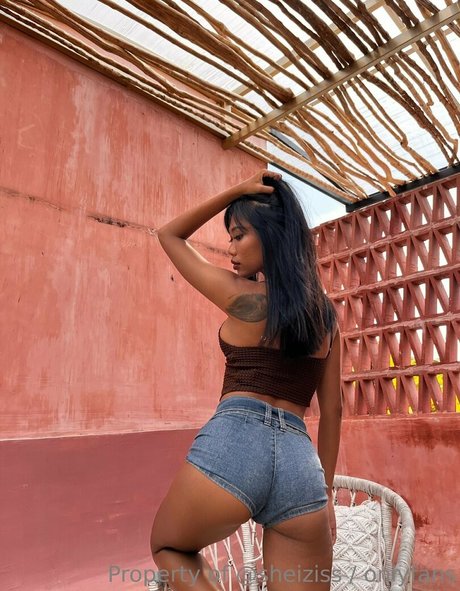 Sheiziss leaked onlyfans sextape