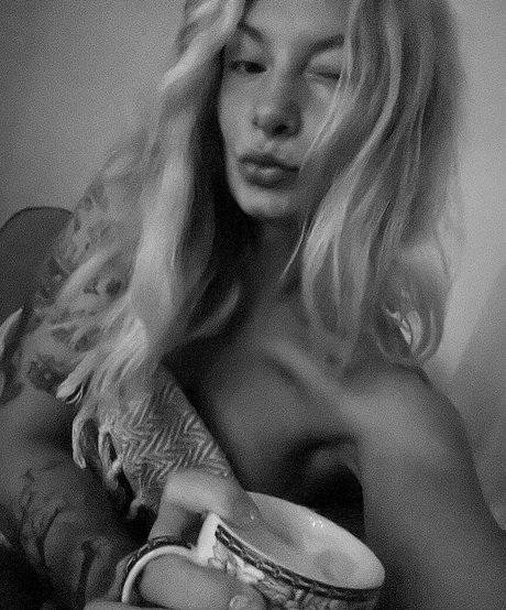 Johanna Juhlin onlyfans leak xxx