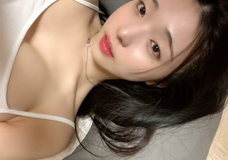 Lee Yeonwoo onlyfans leaked nude