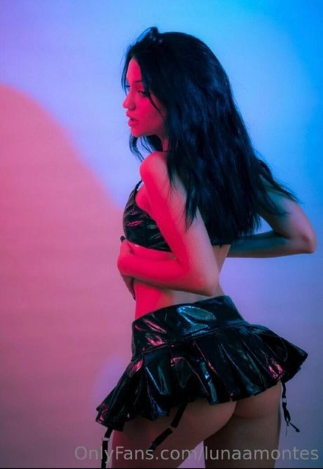Luna Montes onlyfans nude content
