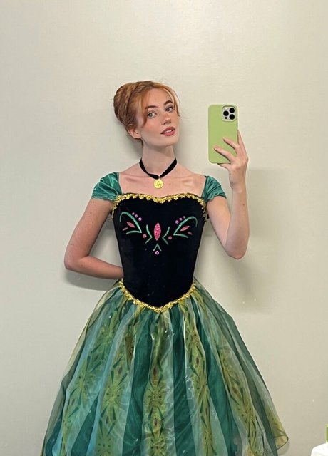 Kennedy Walsh onlyfans leaks