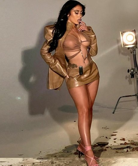 Kali Uchis only fans nude