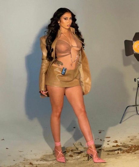 Kali Uchis onlyfans nudes leak