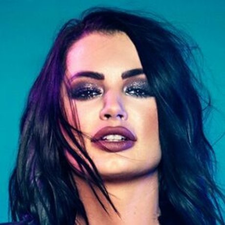 Saraya Bevis onlyfans naked pics