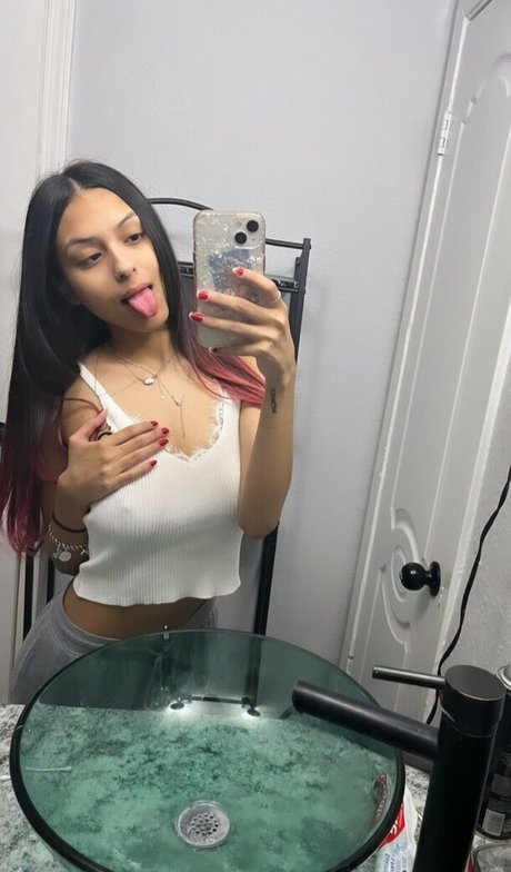 luvrosa nude only fans leaks