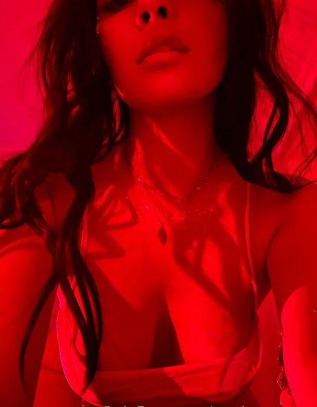 annieguzman onlyfans archive