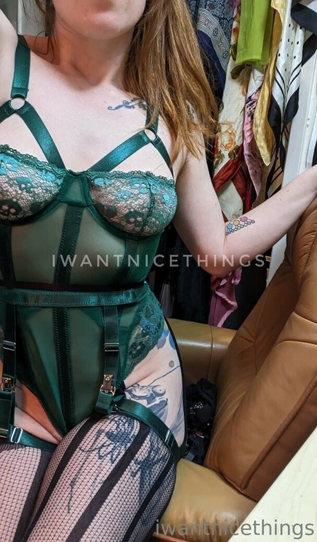 iwantnicethings nude leaked onlyfans