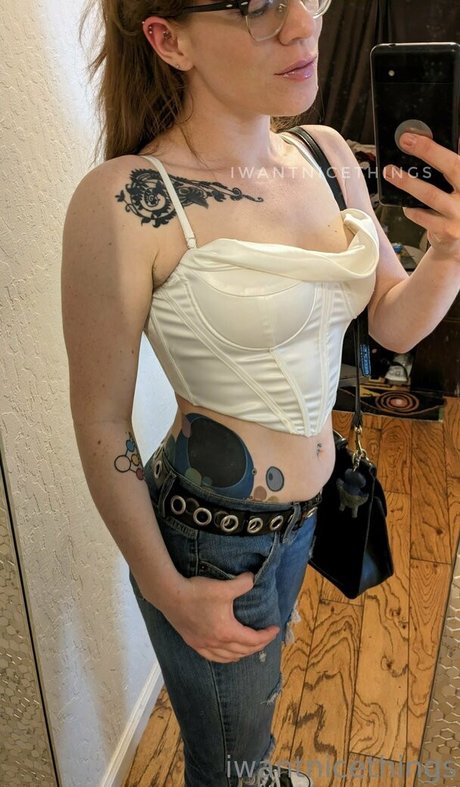 iwantnicethings onlyfans lesk