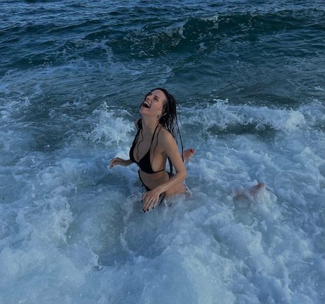 Rita Flores onlyfans porn leaked