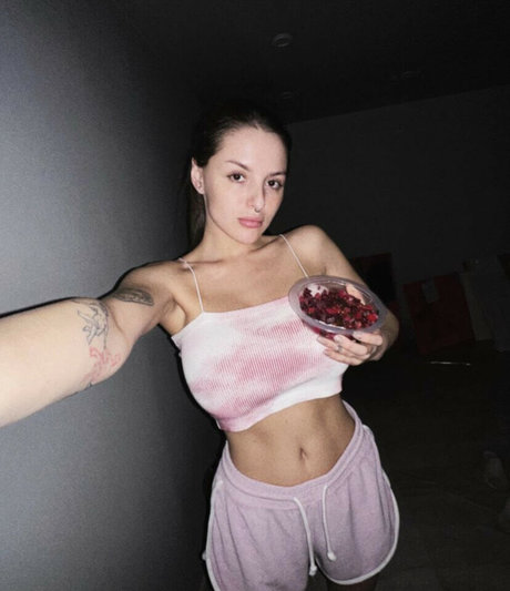 Rita Flores onlyfans leaked tits