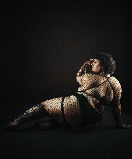 isaluvbbwfree onlyfans fotos