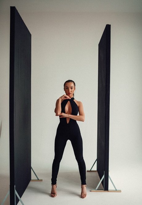 marikadurka__ onlyfans pics