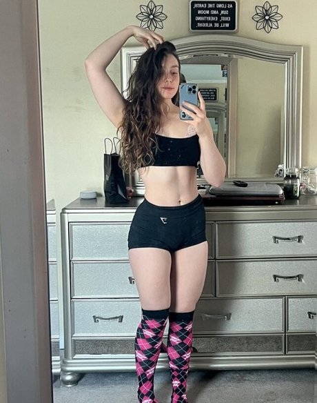 Sophiazipay onlyfans content
