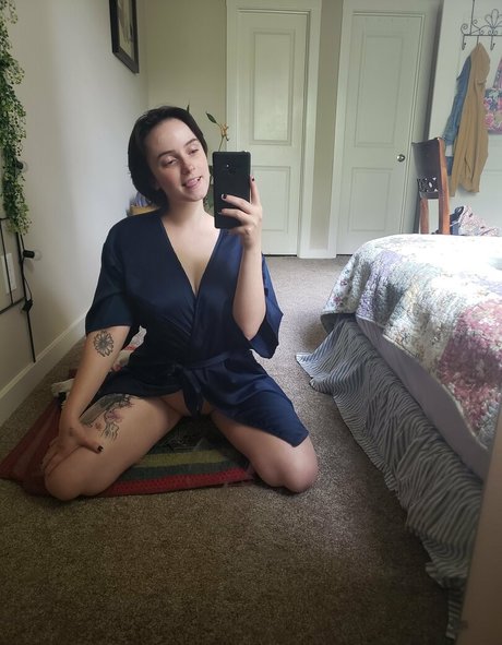 lucylawrence joi onlyfans