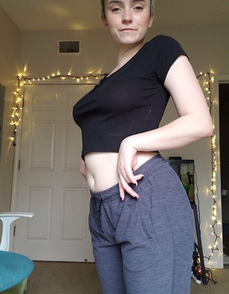 lucylawrence Profile pic