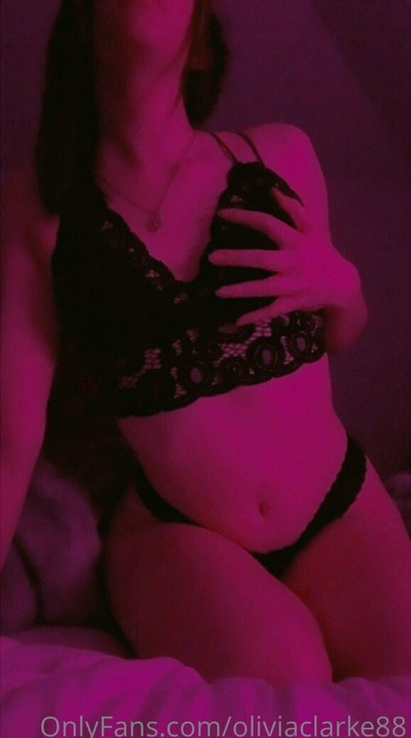 oliviaclarke88 onlyfans sex leaked