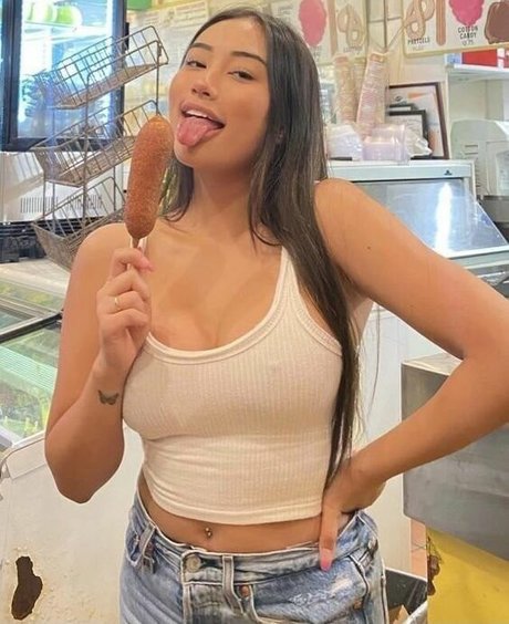 Ellerie Marie onlyfans porn leaked