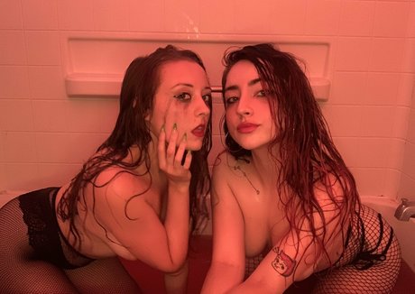 neoma moon naked onlyfans