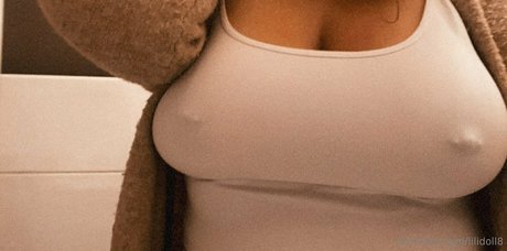 lilidoll8 onlyfans strip
