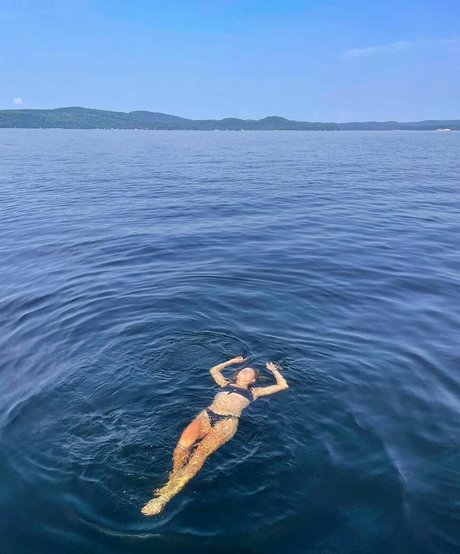 EmilyThankYouNext onlyfans uncensored