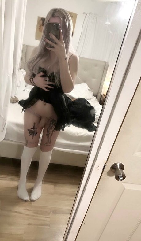 knotcis onlyfans model