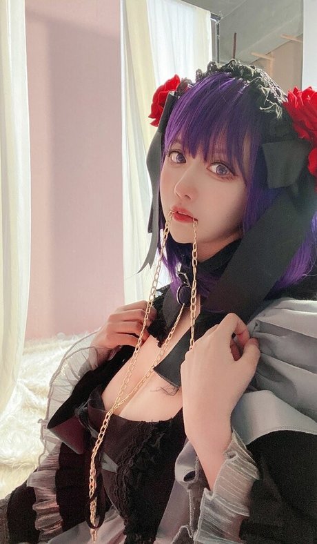 shika xiaolu lu onlyfans star